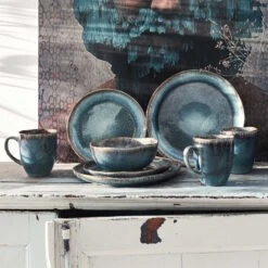 Titelseite -Einrichtungsgeschäft butlers geschirr set 16 tlg hilda in dunkelblau 1