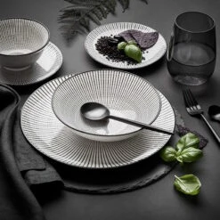 Teller Ø25,5cm DIM SUM In Schwarz-Weiß -Einrichtungsgeschäft butlers teller o25 5cm dim sum in schwarz weiss 5