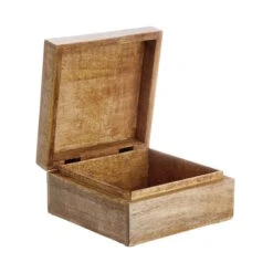 Truhe Mit Schnitzerei L 17 X B 17cm TREASURE In Hellbraun-Gold -Einrichtungsgeschäft butlers truhe mit schnitzerei l 17 x b 17cm treasure in hellbraun gold 4